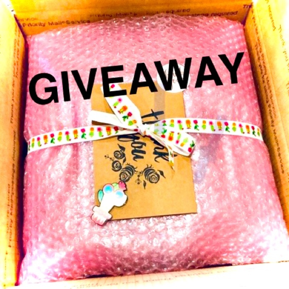 Giveaway for Live Auction!